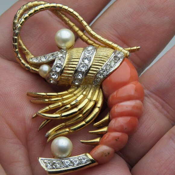 $650 Vintage coral Brooch Pin